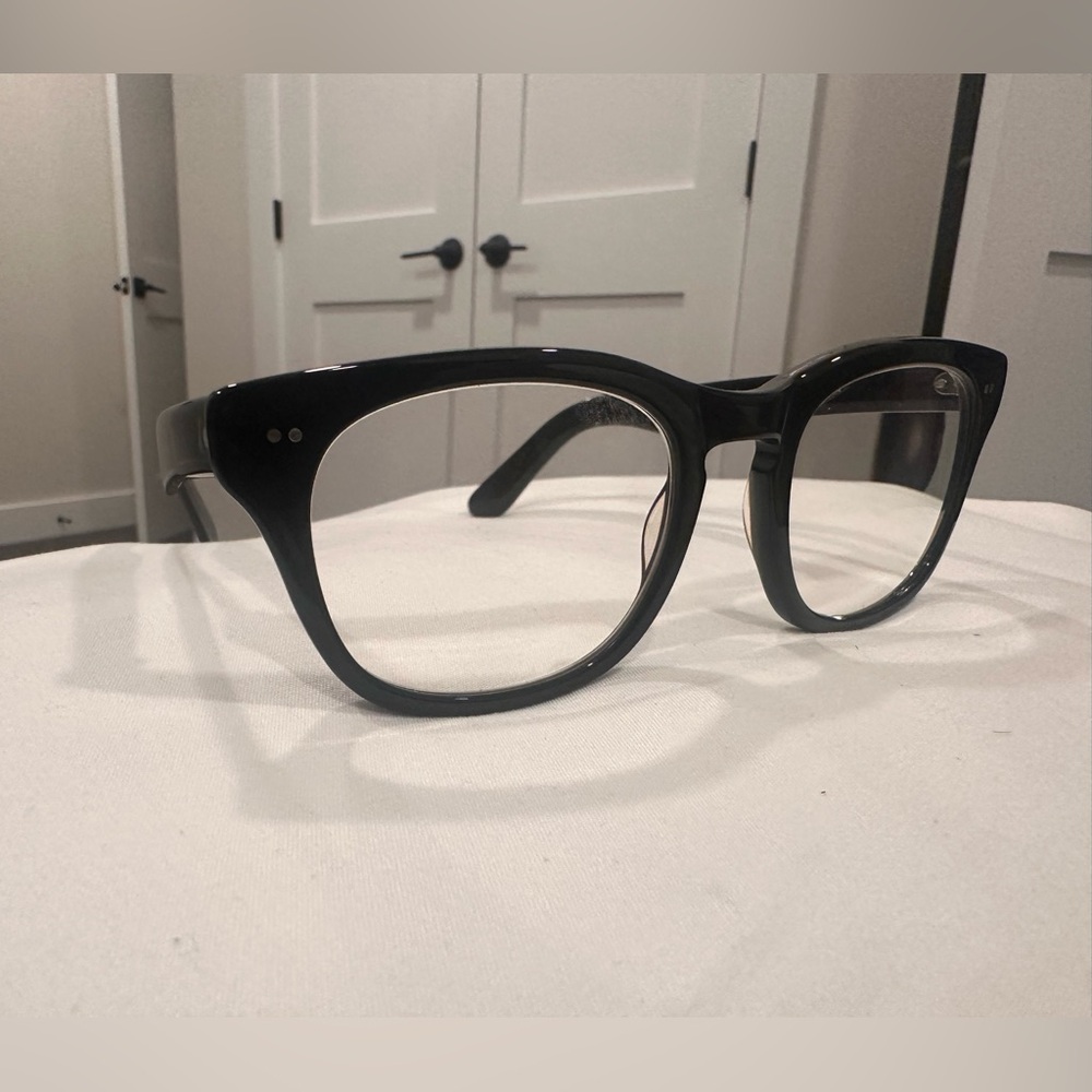 Men’s Shuron Sidewinder glasses. Like new